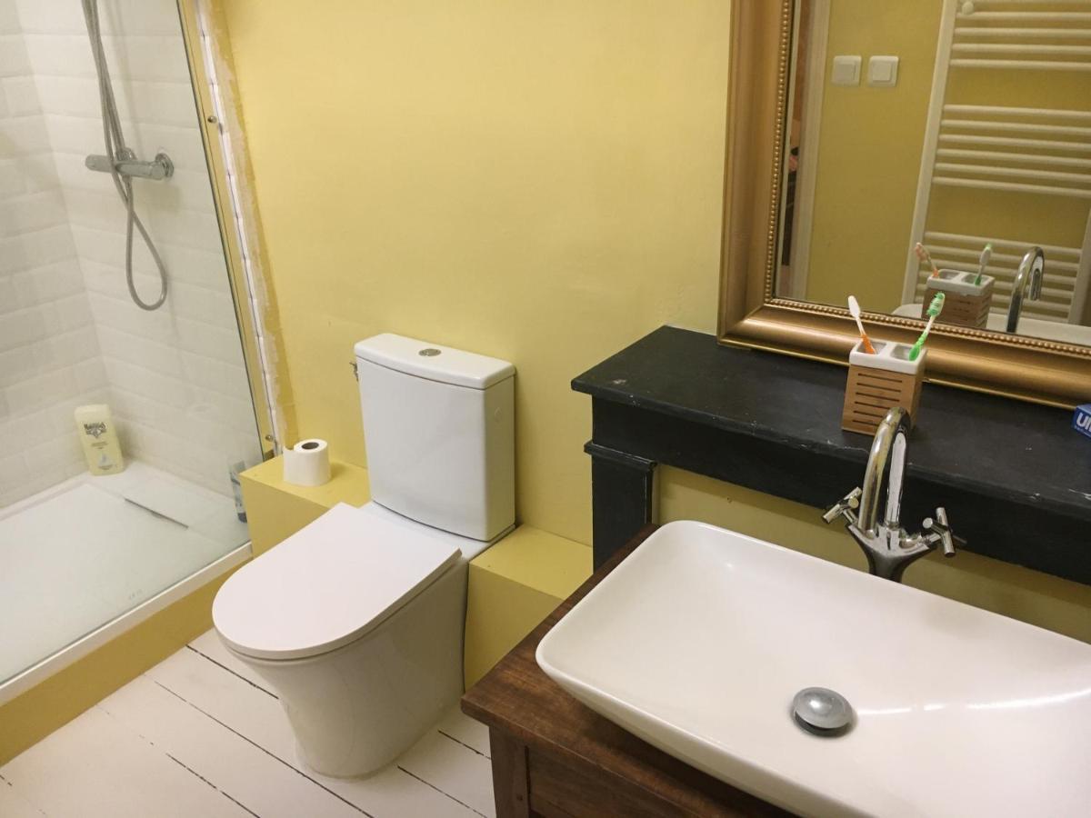 Chambres D'Hotes Montbron Luchapt Esterno foto